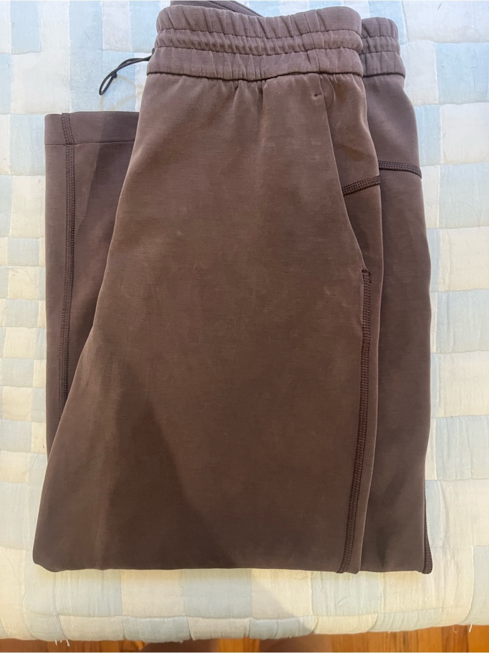 Lululemon Softstreme High Rise Pant Short (chocolate brown)